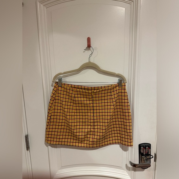 Urban Outfitters Yellow Gingham Mini Skirt - Picture 2 of 3
